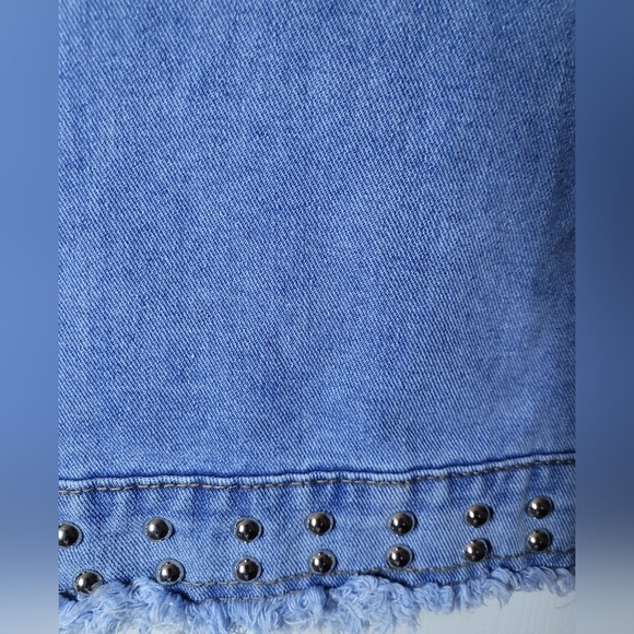 Denim Studded Jacket. Sz S. NWT - Picture 5 of 6